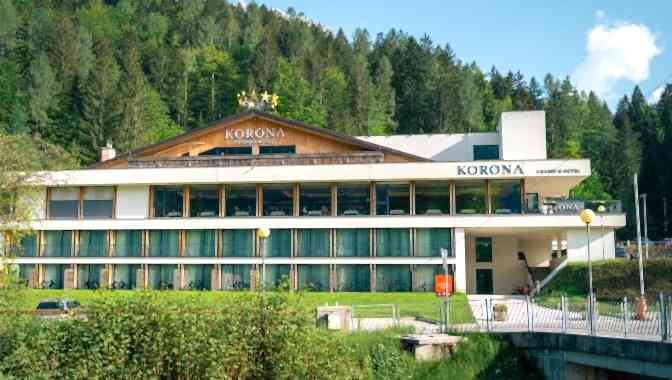 center-Korona_HUOF_672