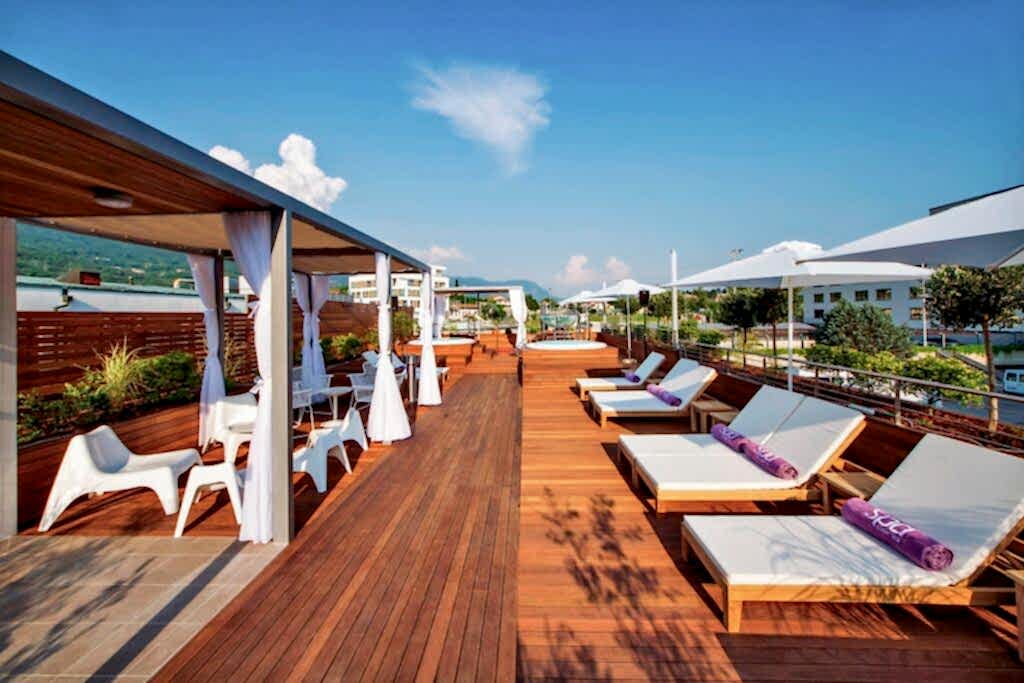 Sky-Beach-Perla